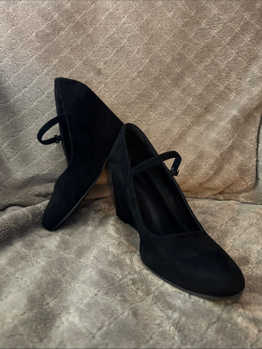 Black Suede Mary Jane Block Heel Pumps